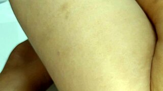 i can’t hold back, so horny lying still - Vietnam!