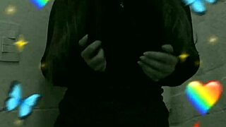 Shy Cute Student Masturbates Secretly In Bathroom With Moaning.