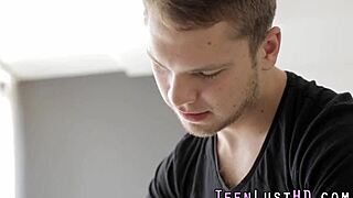 Babe's Mouth Gets Filled with Cum