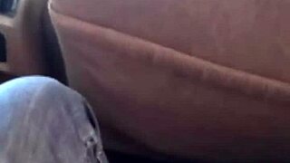 Mi carnal gives his milk to my wife on the highway.