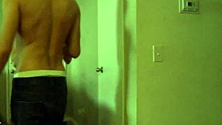 Hot amateur babe fucking with james dean!