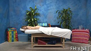 massage turns into hot sex at the spa 😏