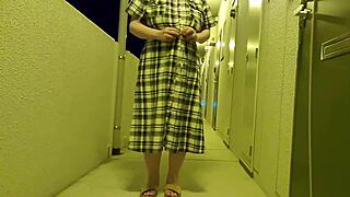 i'm a chubby japanese milf masturbating outdoors, it so exciting!