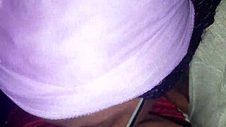 टीं 18+ गर्लफ्रेंड की बड़ी टिट्स होममेड वीडियो में