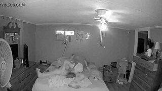 brunette loves sucking dick 😍