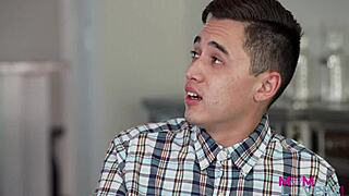 lexi luna shows me how to please a real woman, wow!