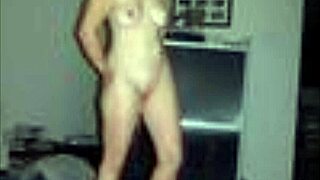 Hoes To Jerk Off To!