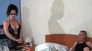 mature women craving young 18+ cocks hard