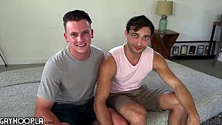 i'm this italian computer nerd having my first gay sex and i love it so much