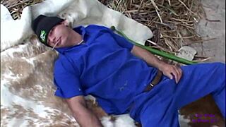 Teenager Mora with big tits loves anal sex