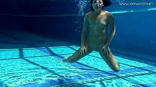 jessica adored the producer with her sexy look