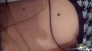 He Loves Sexting Cute Teens