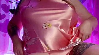 want to see my hairy beaver in high heels?