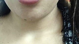 me maltrato las tetas por ti