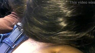 18-year-old girlfriend gives first blowjob in the car