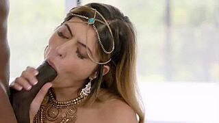 ब्लैक्ड अरब गर्ल बीबीसी डीप लेती है क्रिम्पाई फिनिश के साथ 🖤💦