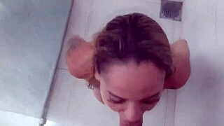 Amo Comer Cu No Banho