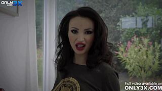 I am Alyssia Kent, a nympho having a memorable outdoor fuck with Erik Everhard's huge cock