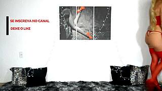 provando meias sensuais com erro de digitação