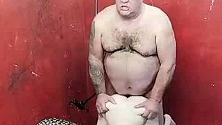 Does Tiuzao’s Stepdaughter Always Beg for Hot Cum Deep Inside Her?