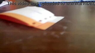 Mi Hermanastra Colombiana Mostrando Las Bragas!