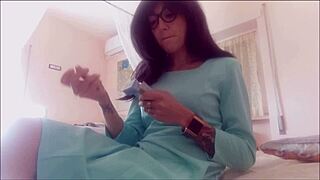 Smoking sexy hot babe in miniskirt