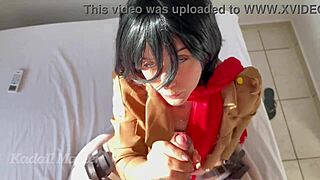 mikasa mandona mamou e sentou gostoso no pau do eren.