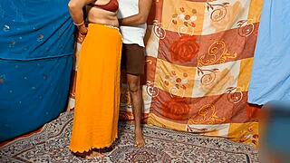 भारतीय कपल ललिता सिंह हनीमून में स्टेमी एक्शन का मजा लेती है