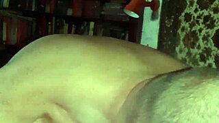 Big ass wife gets a blowjob from a slutty BBW