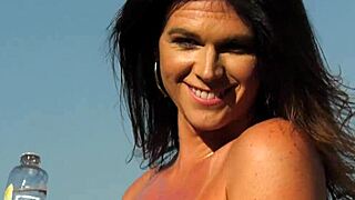 I enjoy Kendall Penny's assfucking session.