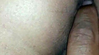 यंग टीन 18+ की टाइट ऐस को ऐनल स्टाइल में फक