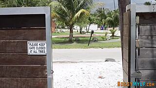 cougar gets pussy pounded and filled