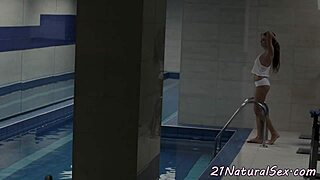 Beautiful Model Satisfying Her Pussy Slowly