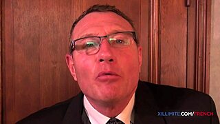 Lexie Candy takes it in the ass!