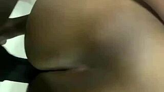 casal curte carícias com putaria e gozadas