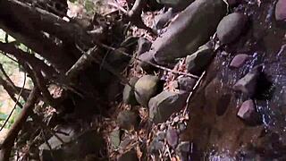 Does Don Whoe get sloppy head from Nina Rivera?