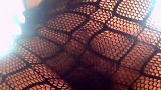 'look at this 18 year ebony getting fucked in her pantyhose'