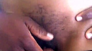 'look at this 18 year ebony getting fucked in her pantyhose'