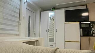 Naked towel drop shocks delivery guy completely