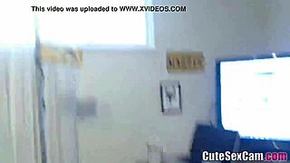 sweet couple fuck with blowjob on webcam?