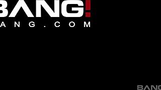 BANG SURPRISE - HORNY BRUNETTE JACKIE HOFF TRIES HERSELF OUT IN HER FIRST INTERRACIAL SCENE