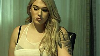 Busty Tranny Aspen Brooks Rams Detective