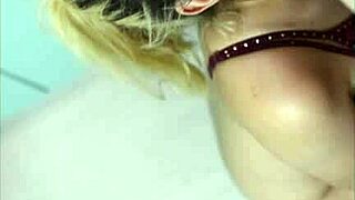 Gave a Hot Blowjob in the Kitchen to My Teen Crush. Never Felt So Good! 😘