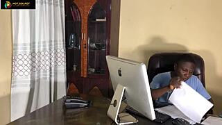 My hr fuck me so badly as a results of not cleaning his office earlier before he came to work on monday morning