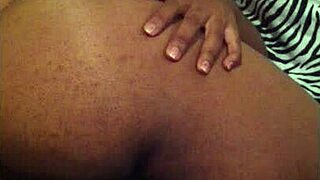 Velvet lust solo with huge squirt