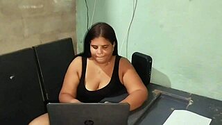 Colombian bbw gets aroused by her stepfather's rough advances