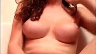 Shemale intensely fucks her ass with hard dildo