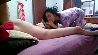 She knew the webcam was on but continued fucking.