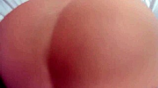 मॉन्स्टर कॉक से उसकी कमाल गांड फाड़ दी!