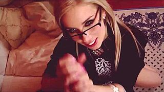 Brunette Teen Eveline Dellai Gets Her Asshole Penetrated to the Xxxtreme